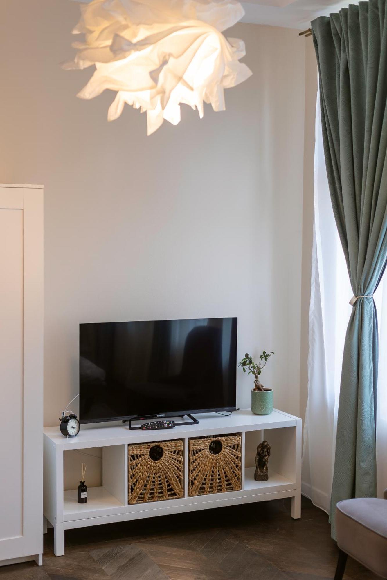 Central Charm - 2Br Apartment Timisoara Exterior photo